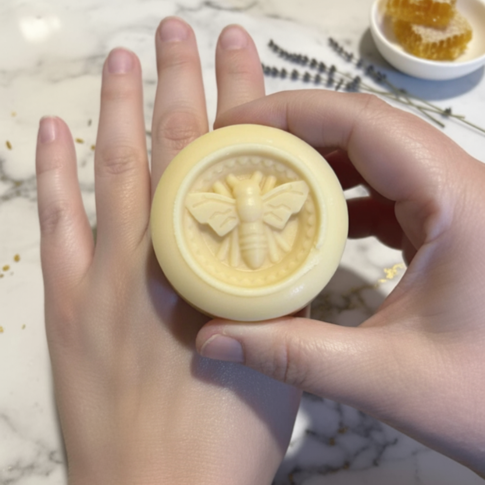 Oatmeal and Honey Solid Lotion Bar