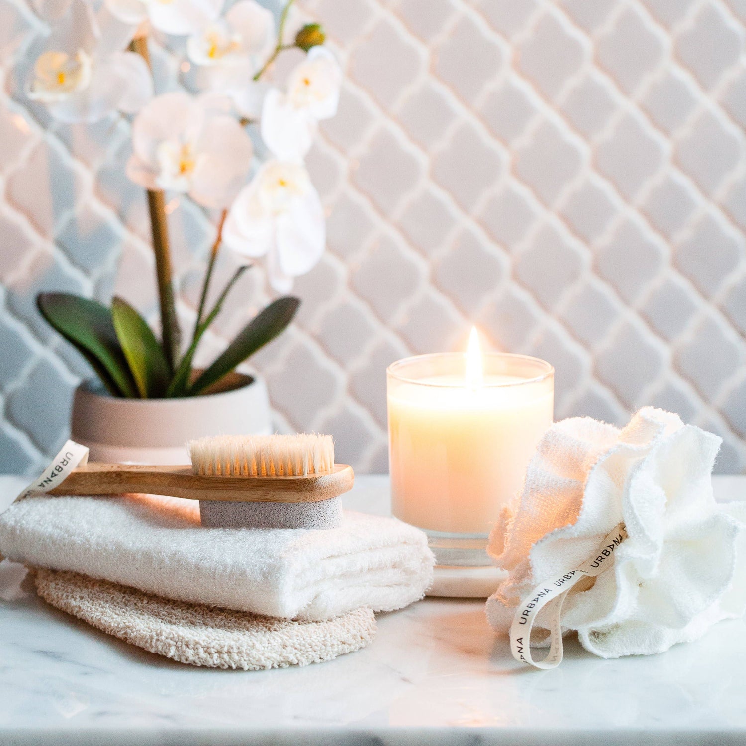 Spa Privé - Moisturizing Booties