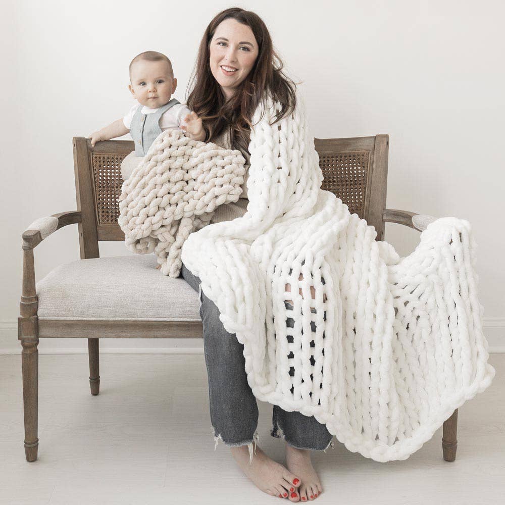Infinite Chunky Knit Blanket | Minky | Big: Sand / 43” x 70”